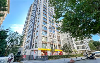 Erenköy'de Elit Binada 4+1 Kiralık 