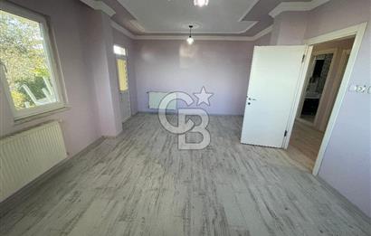 CB LİKA'DAN ÖZKAYMAKLI BAHÇE KULLANIMLI 2+1 KİRALIK DAİRE