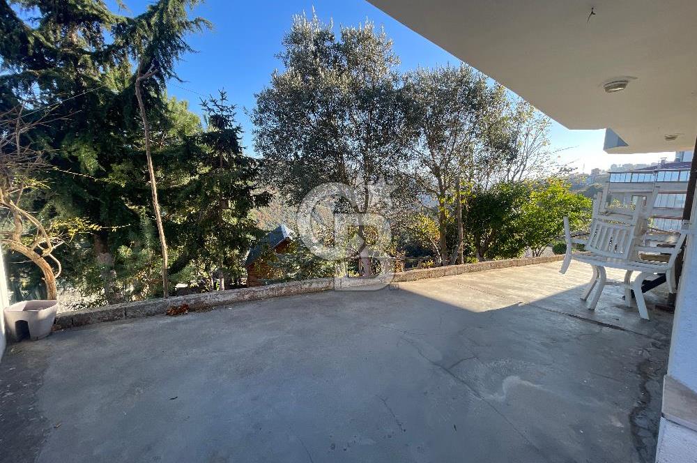 CB LİKA'DAN ÖZKAYMAKLI BAHÇE KULLANIMLI 2+1 KİRALIK DAİRE