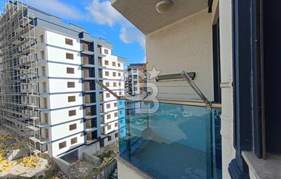 Küçük Çiğli – Anadolu Caddesi Üzerinde, Eşsiz Lokasyonlu 3+1 Daire!