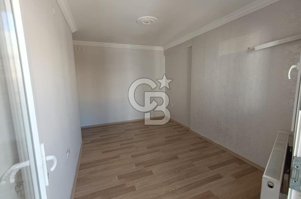 Küçük Çiğli – Anadolu Caddesi Üzerinde, Eşsiz Lokasyonlu 3+1 Daire!