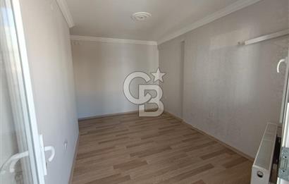 Küçük Çiğli – Anadolu Caddesi Üzerinde, Eşsiz Lokasyonlu 3+1 Daire!