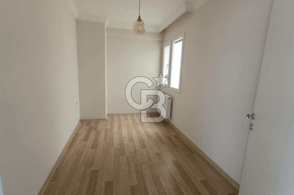 Küçük Çiğli – Anadolu Caddesi Üzerinde, Eşsiz Lokasyonlu 3+1 Daire!