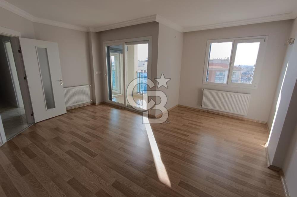 Küçük Çiğli – Anadolu Caddesi Üzerinde, Eşsiz Lokasyonlu 3+1 Daire!