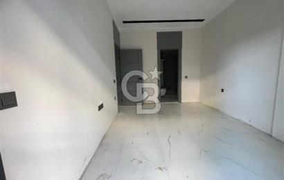 Kuşadası My Suits'te Havuz Cepheli 2+1 Daire