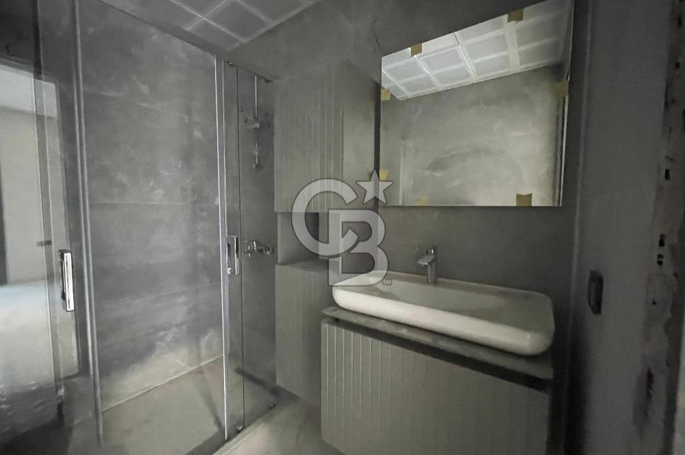 Kuşadası My Suits'te Havuz Cepheli 2+1 Daire