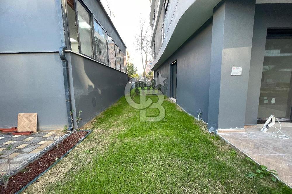 Kuşadası My Suits'te Havuz Cepheli 2+1 Daire