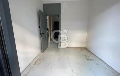 Kuşadası My Suits'te Havuz Cepheli 2+1 Daire