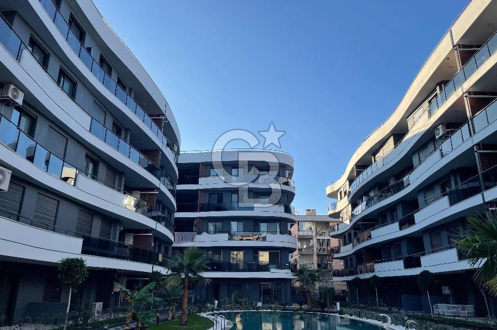 Kuşadası My Suits'te Havuz Cepheli 2+1 Daire