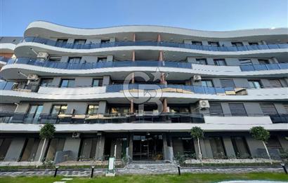 Kuşadası My Suits'te Havuz Cepheli 2+1 Daire