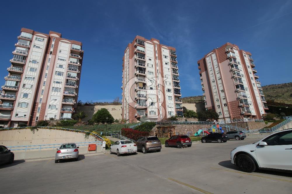 KARŞIYAKA YÜKSEK VADİ EVLERİ’NDE 3+1 SATILIK DAİRE 