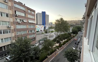 ŞİŞLİ SIRACEVİZLER CAD. ÜZERİNDE ÖZEL MİMARİ TASARIMLI MODERN ARA KAT 3,5+1