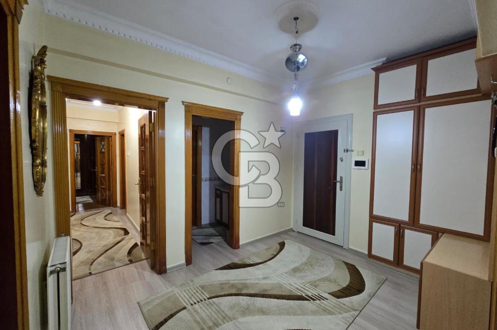 COLDWELL BANKER'DAN MERKEZİ KONUMDA SATILIK GENİŞ 3+1 DAİRE