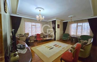 COLDWELL BANKER'DAN MERKEZİ KONUMDA SATILIK GENİŞ 3+1 DAİRE