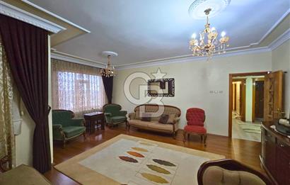 COLDWELL BANKER'DAN MERKEZİ KONUMDA SATILIK GENİŞ 3+1 DAİRE