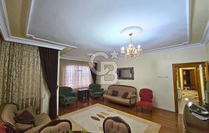 COLDWELL BANKER'DAN MERKEZİ KONUMDA SATILIK GENİŞ 3+1 DAİRE