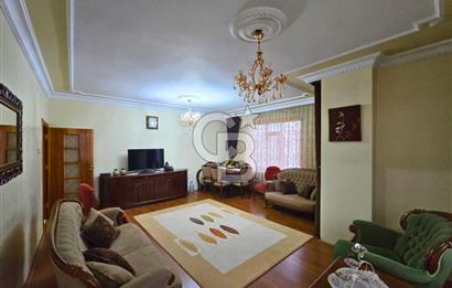 COLDWELL BANKER'DAN MERKEZİ KONUMDA SATILIK GENİŞ 3+1 DAİRE