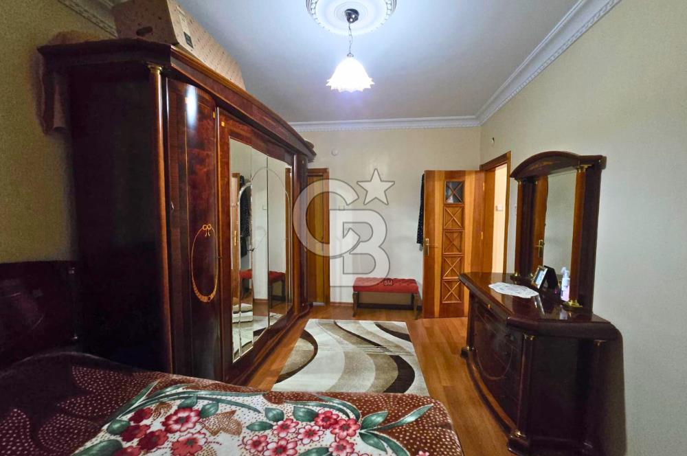 COLDWELL BANKER'DAN MERKEZİ KONUMDA SATILIK GENİŞ 3+1 DAİRE