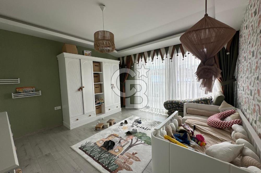 BEŞEVLER KONAK CD.ÜZERİNDE SİTE İÇİ SATILIK 4+1 DUBLEKS DAİRE!