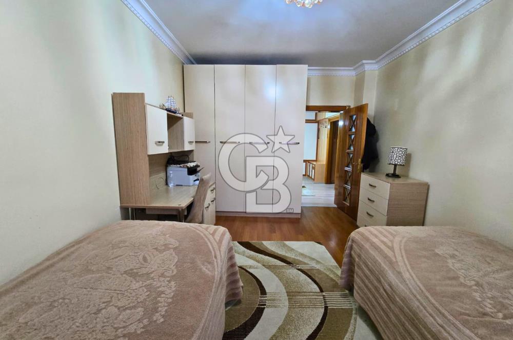 COLDWELL BANKER'DAN MERKEZİ KONUMDA SATILIK GENİŞ 3+1 DAİRE