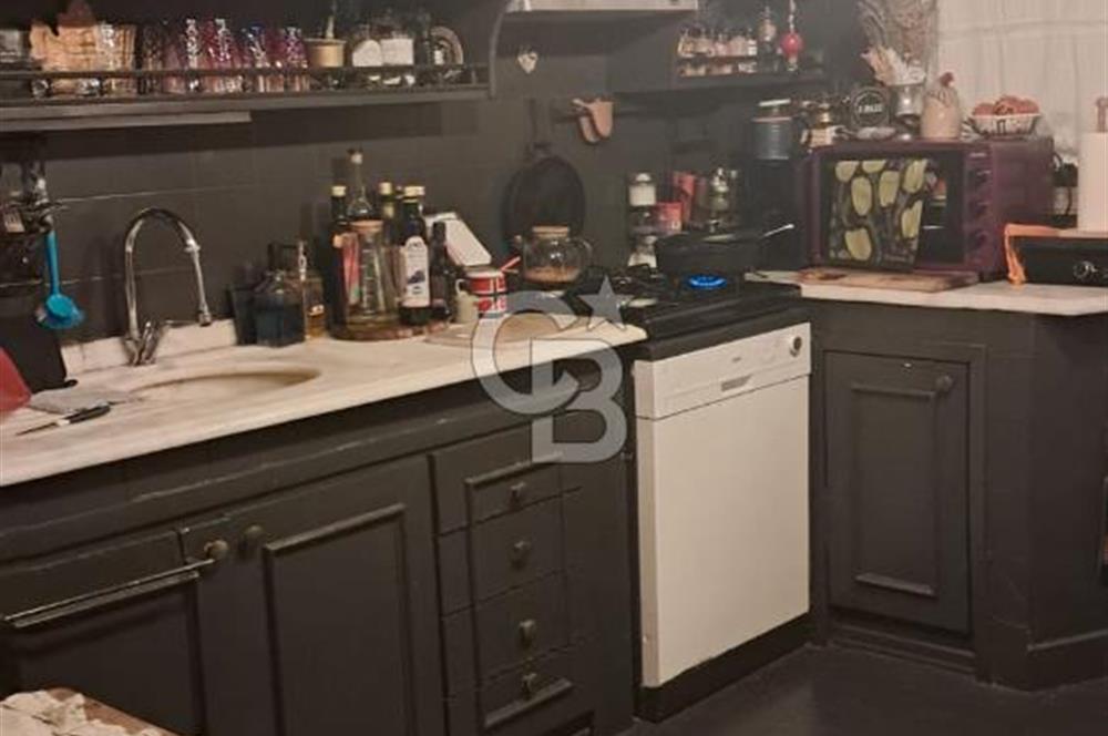 Kadıköy Sahrayıcedit de Satılık 3+1 Otoparklı