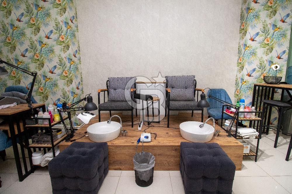 CB EAGLE'DAN SOMA CD.'DE 2 KATLI DEVREN KİRALIK GÜZELLİK MERKEZİ