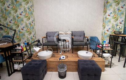 CB EAGLE'DAN SOMA CD.'DE 2 KATLI DEVREN KİRALIK GÜZELLİK MERKEZİ