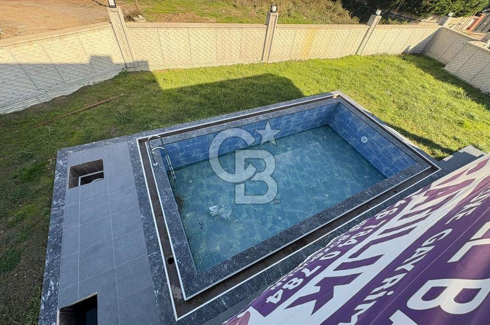 Şile Meşrutiyet'te  Müstakil Havuzlu 4+1 Villa 