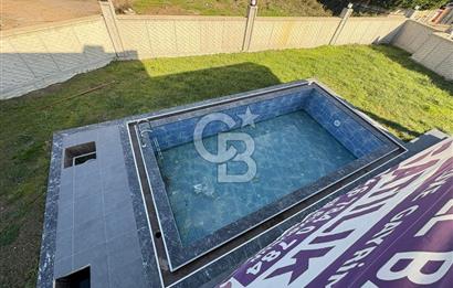 Şile Meşrutiyet'te  Müstakil Havuzlu 4+1 Villa 