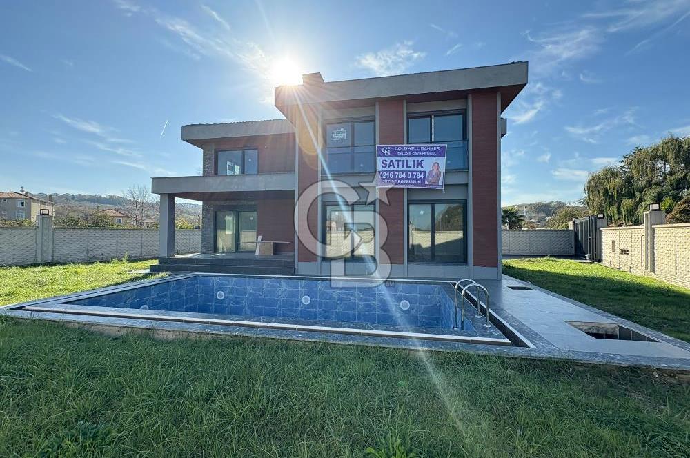 Şile Meşrutiyet'te  Müstakil Havuzlu 4+1 Villa 