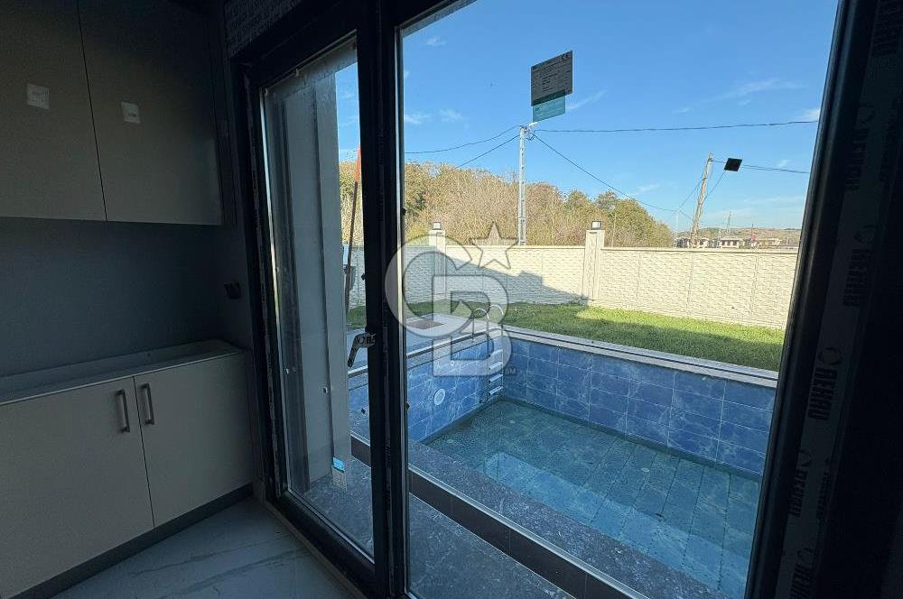 Şile Meşrutiyet'te  Müstakil Havuzlu 4+1 Villa 