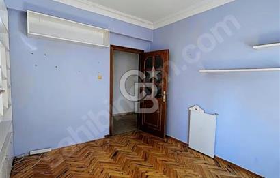 Kadıköy Sahrayıcedit de Satılık 3+1 Otoparklı