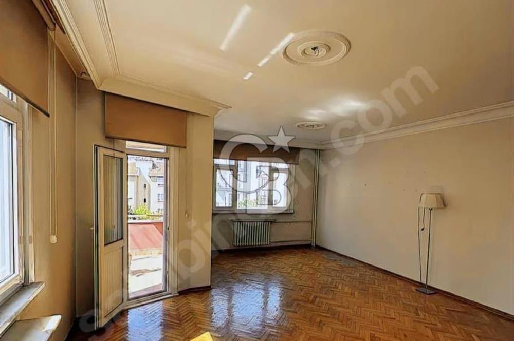 Kadıköy Sahrayıcedit de Satılık 3+1 Otoparklı