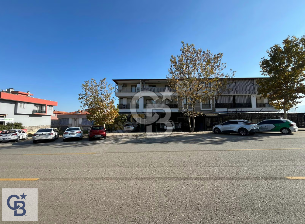 Sürücü Pisti Üzerinde Yüksek Getirili Devren Kiralık Oto Yıkama