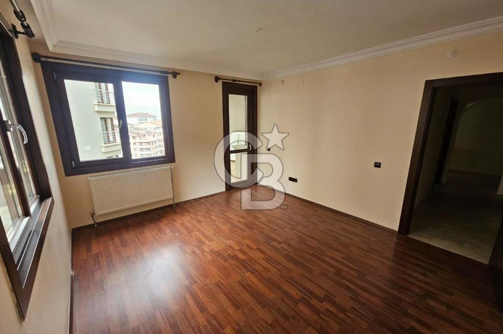 AKPINAR'DA DİKMEN CADDESİ 300 m YAKINI SATILIK GENİŞ 4+1 DAİRE