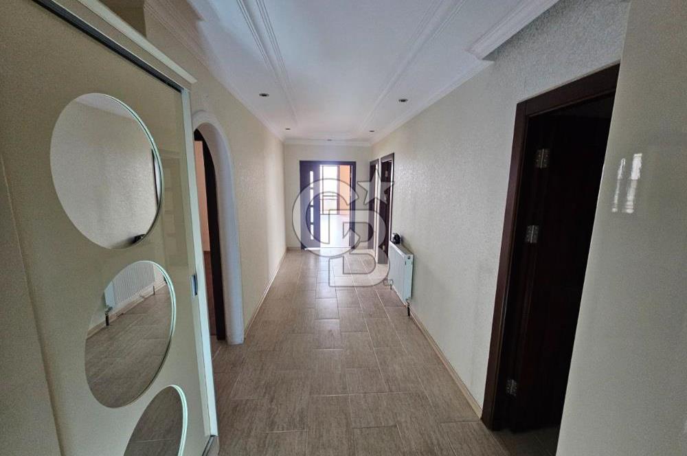 AKPINAR'DA DİKMEN CADDESİ 300 m YAKINI SATILIK GENİŞ 4+1 DAİRE