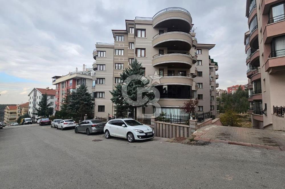 AKPINAR'DA DİKMEN CADDESİ 300 m YAKINI SATILIK GENİŞ 4+1 DAİRE