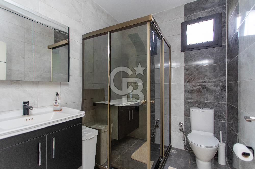 Foça Kocamehmetler'de Satılık Tarla ve Ev