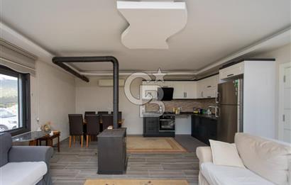 Foça Kocamehmetler'de Satılık Tarla ve Ev