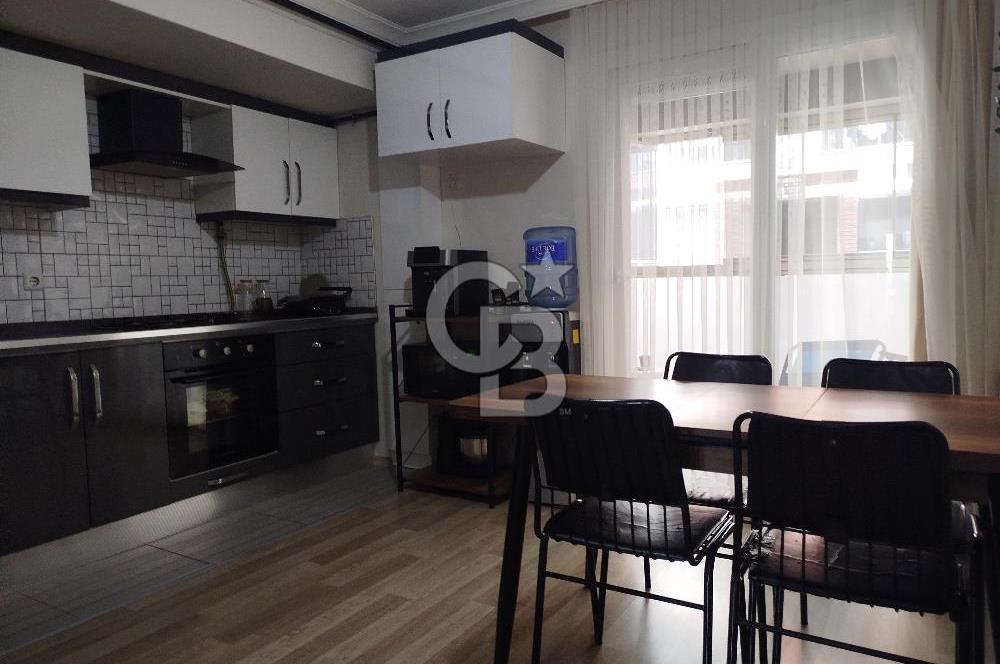 Küçük Çiğli'de Satılık 3+1 Daire