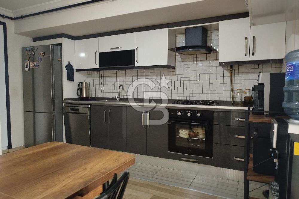 Küçük Çiğli'de Satılık 3+1 Daire