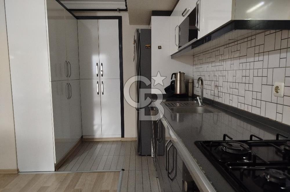 Küçük Çiğli'de Satılık 3+1 Daire