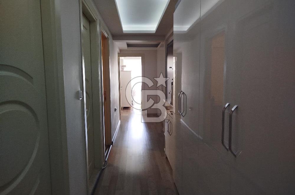 Küçük Çiğli'de Satılık 3+1 Daire