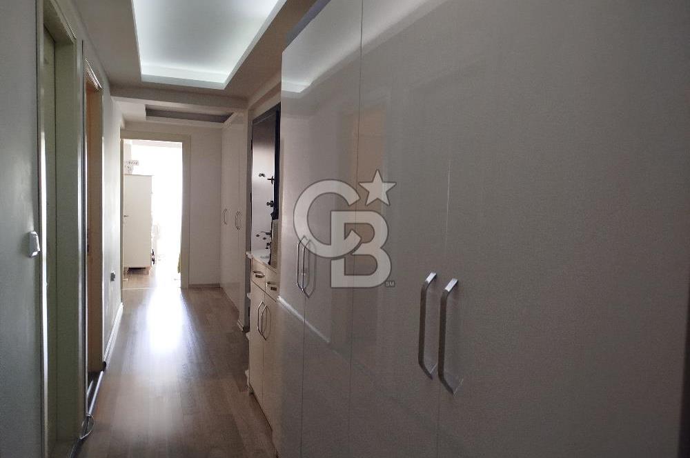 Küçük Çiğli'de Satılık 3+1 Daire