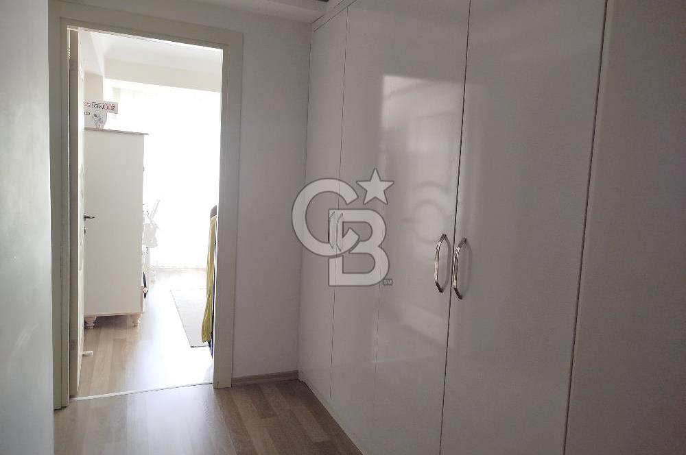 Küçük Çiğli'de Satılık 3+1 Daire