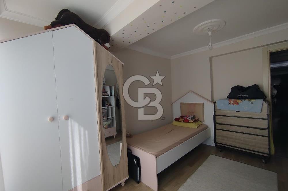 Küçük Çiğli'de Satılık 3+1 Daire