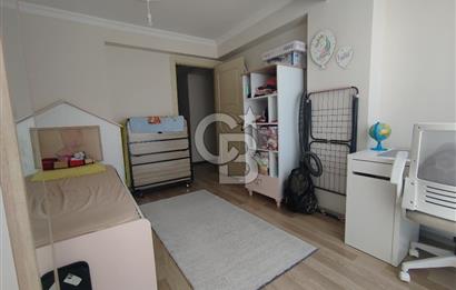 Küçük Çiğli'de Satılık 3+1 Daire