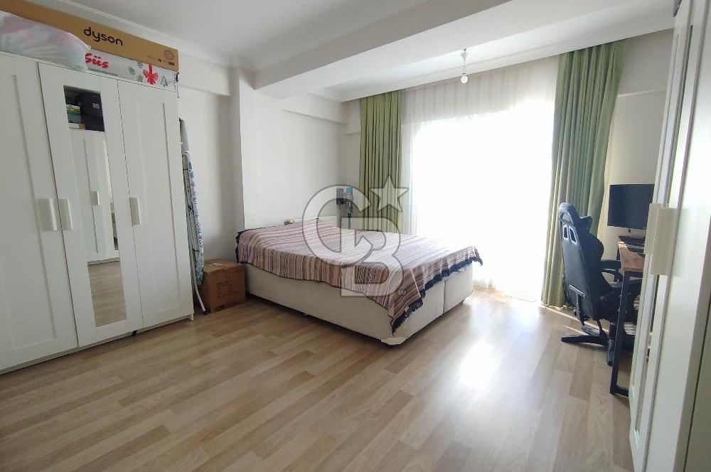 Küçük Çiğli'de Satılık 3+1 Daire