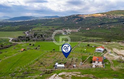 Foça Kocamehmetler'de Satılık Tarla ve Ev
