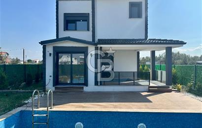 İZMİR DİKİLİ'DE 5+1 SATILIK SIFIR TRİPLEKS VİLLA